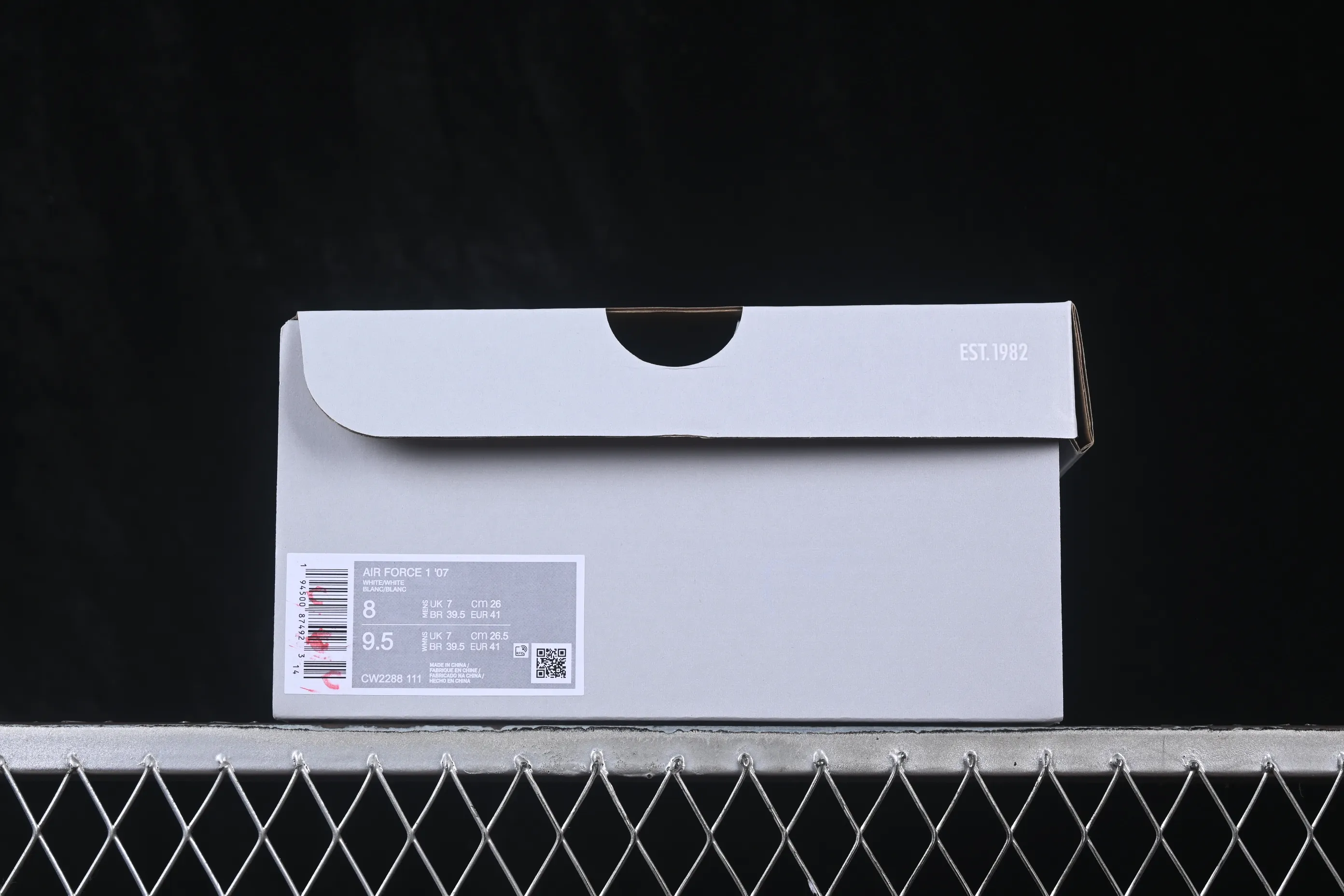 All categories Nk Air Force 1 Air Force series Nk Air Force 1 Low Air Force low-top DC version Nike Air Force 1'07 Low all-white top layer Air Force 1 low-top casual sneakers CW2288-111